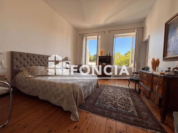 À vendre Maison 7 pièces 418 m² - Tonnay-charente 17430