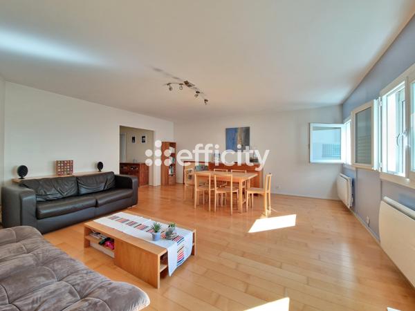 Appartement 3 pièces - 81 m² Exclusivité efficity