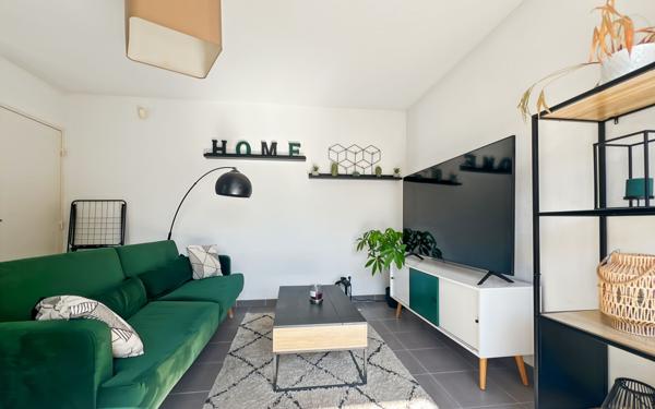 Appartement à vendre    2 pièces • 42,59 m2 Roquebrune-sur-Argens