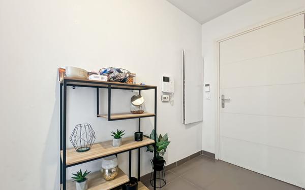 Appartement à vendre    2 pièces • 42,59 m2 Roquebrune-sur-Argens