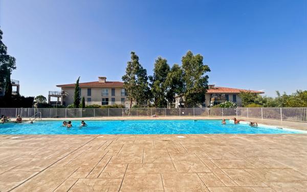 Appartement à vendre    2 pièces • 42,59 m2 Roquebrune-sur-Argens
