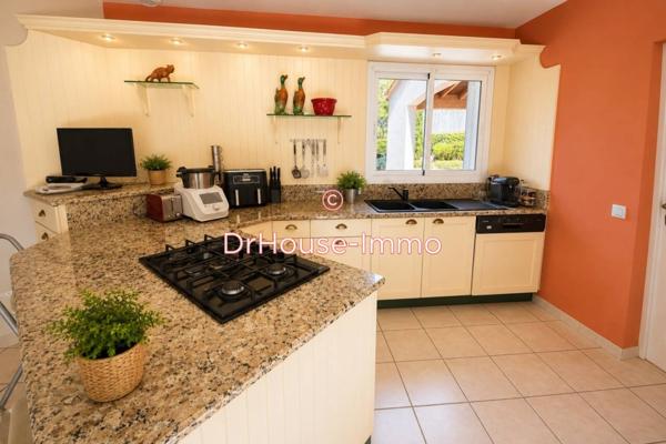 Maison à vendre 8 pièces de 261 m²