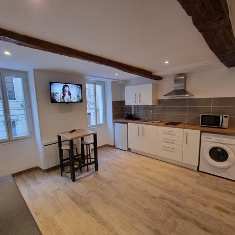 Immeuble à Trans en Provence