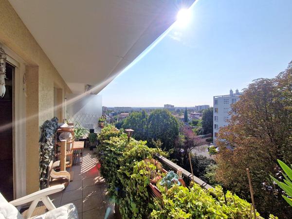 Appartement 4 pièces 74.22 m2
