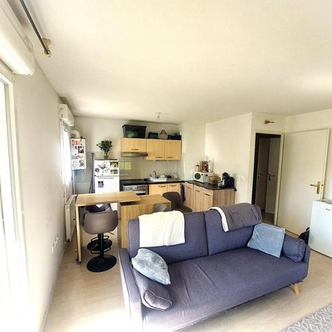 Appartement 2 pièces proche de tous commerces