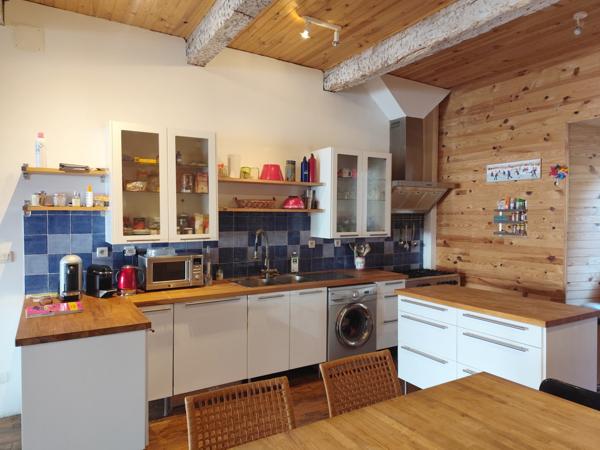 Bagnères-de-Luchon (31110) Appartement T4 en duplex, 142,88 m² centre de Bagnères de Luchon