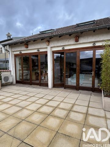 Maison à vendre 5 pièces 129 m² Neuves-Maisons