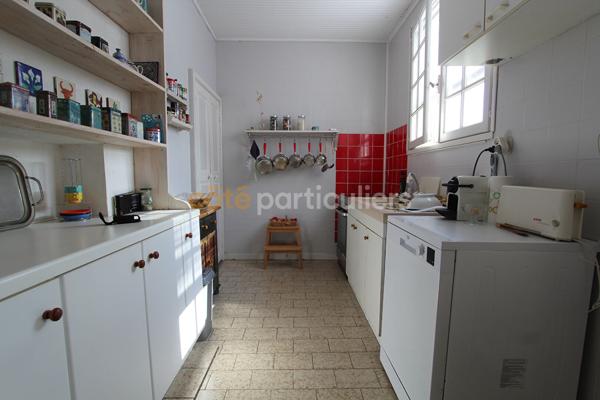 Vente
                Maison125 m² - 6 Pièces -
                    L AIGUILLON LA PRESQU ILE (85460)
