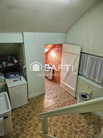 Maison mitoyenne 6 chambres,jardin,garage