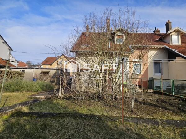 Maison mitoyenne 6 chambres,jardin,garage
