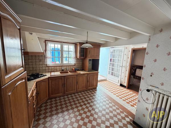 Vente maison Saintes : 179 000 € - AJP Immobilier Pons