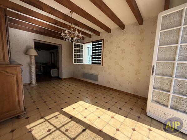 Vente maison Saintes : 179 000 € - AJP Immobilier Pons