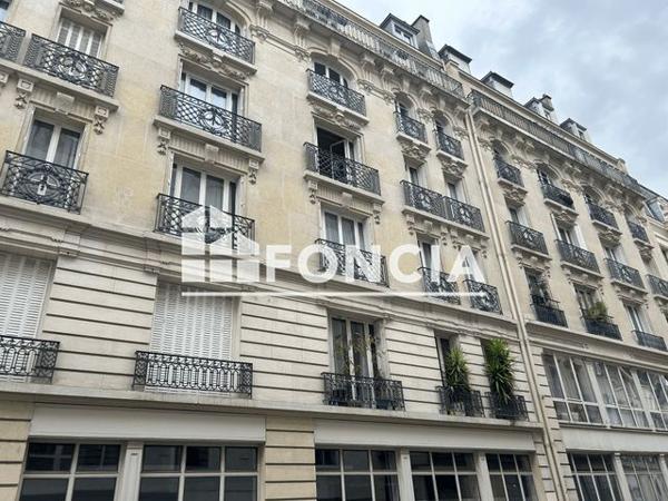 À vendre Appartement 5 pièces 110 m² - Paris 75011
