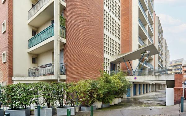 Appartement à vendre    2 pièces • 46,07 m2 Toulouse