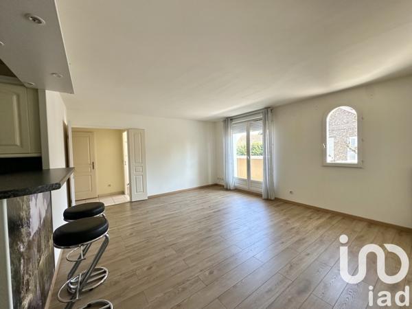 Appartement à vendre 2 pièces 47 m² Saint-Germain-lès-Corbeil