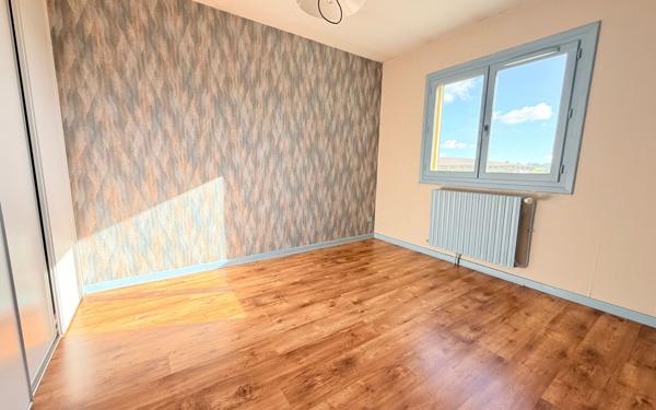 Maison à vendre    6 pièces • 175 m2 Le Houga