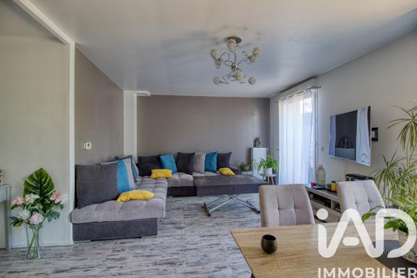 Maison à vendre 5 pièces 93 m² Saint-Maximin