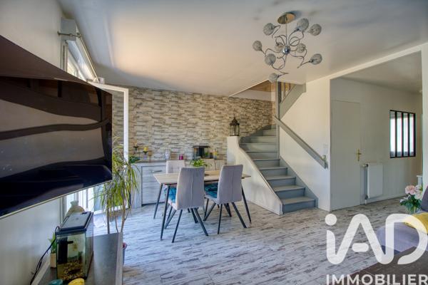 Maison à vendre 5 pièces 93 m² Saint-Maximin