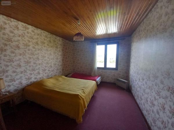 Maison à vendre à Allanche dans le Cantal (15160), ref : FG/2233