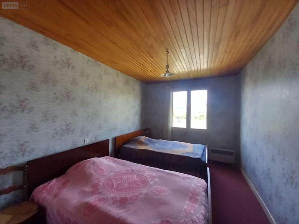 Maison à vendre à Allanche dans le Cantal (15160), ref : FG/2233