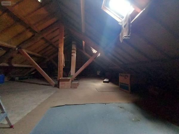 Maison à vendre à Allanche dans le Cantal (15160), ref : FG/2233