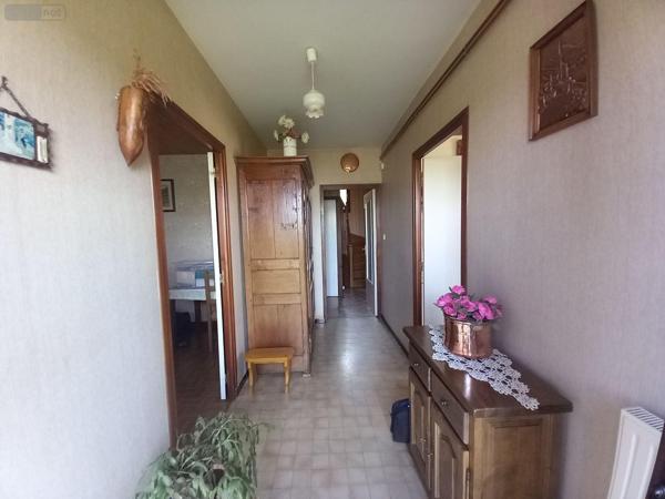 Maison à vendre à Allanche dans le Cantal (15160), ref : FG/2233