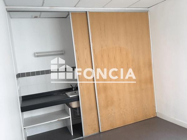 Location Local commercial 1 pièce 25.25 m² - 60 AVENUE DU MARECHAL MAUNOURY Chartres 28000