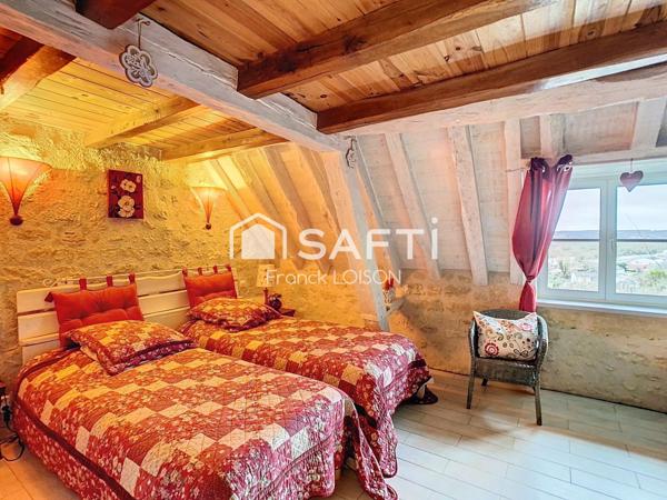 Chinon – Propriété avec gîte