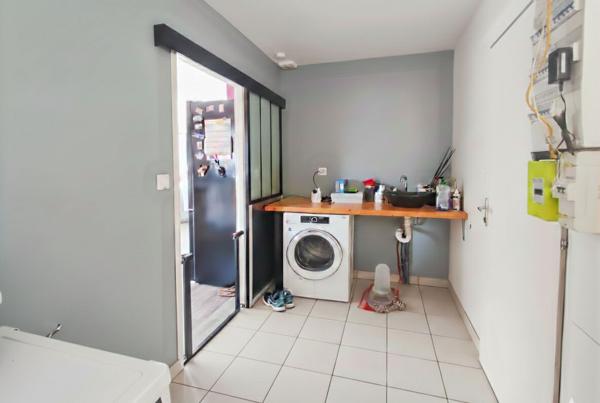 Maison Saint Pierre Montlimart 5 pièce(s) 112.40 m2