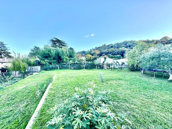 Pujaut (30131) Terrain de 622 m² Pujaut