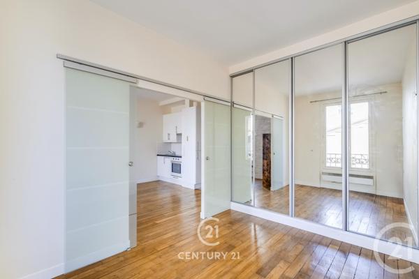 Appartement à vendre  3 pièces - 37,01 m 2   PARIS  - 75015
