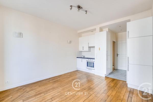 Appartement à vendre  3 pièces - 37,01 m 2   PARIS  - 75015