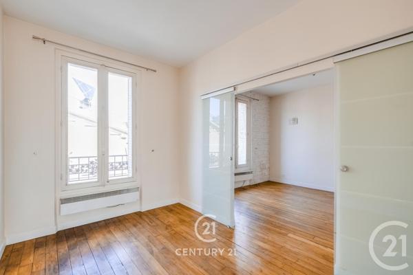 Appartement à vendre  3 pièces - 37,01 m 2   PARIS  - 75015