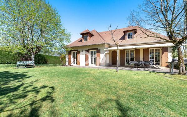 Maison à vendre    6 pièces • 195 m2 Isle