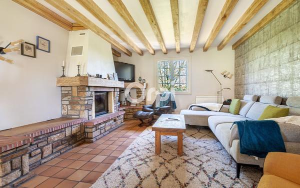 Maison à vendre    6 pièces • 195 m2 Isle