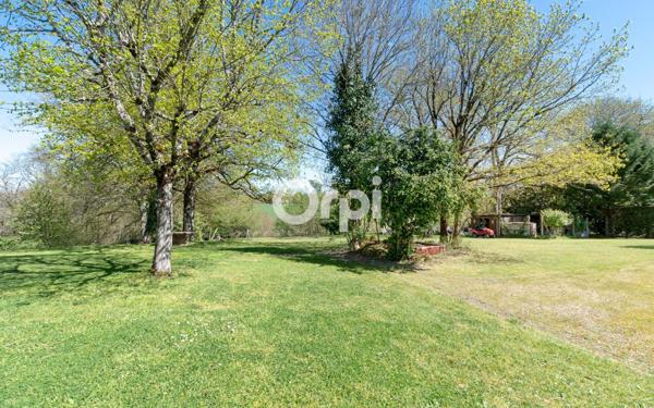 Maison à vendre    6 pièces • 195 m2 Isle