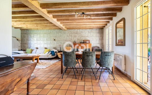 Maison à vendre    6 pièces • 195 m2 Isle