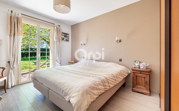 Maison à vendre    6 pièces • 195 m2 Isle