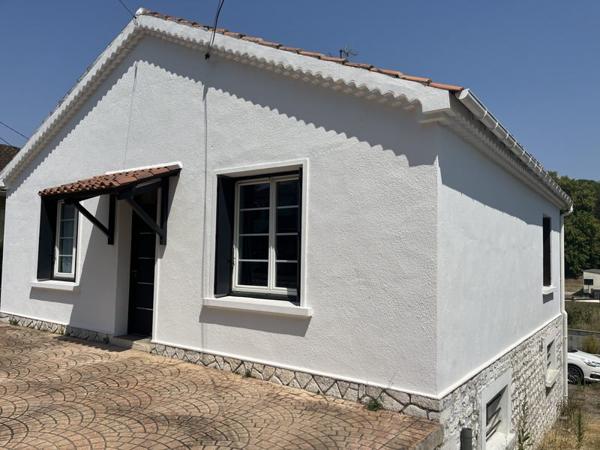 Maison à vendre 192 240 € Ruelle-sur-Touvre 6 p 115 m² DPE D