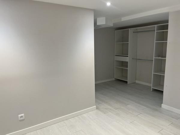 Maison à vendre 192 240 € Ruelle-sur-Touvre 6 p 115 m² DPE D