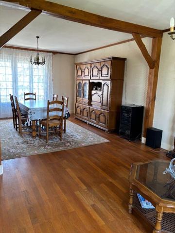 Pavillon à vendre à Mamers dans la Sarthe (72600), ref : 13873/964CV   
SUPER U