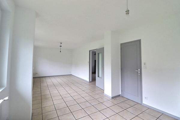 Maison 4 pièces à louer à Figeac - Calme et Confort