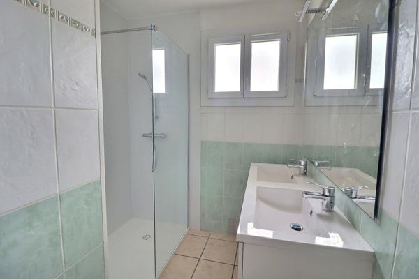 Maison 4 pièces à louer à Figeac - Calme et Confort