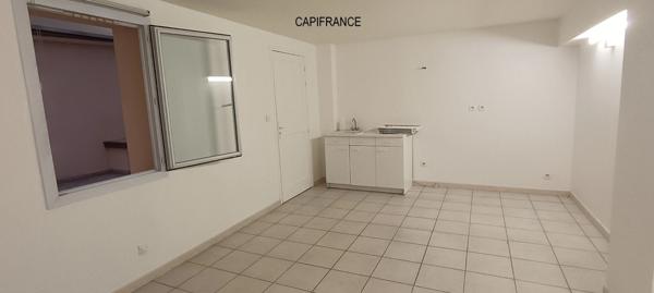 Local/bureau professionnel à louer DIGNE LES BAINS (04)