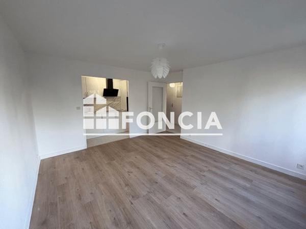 Location Appartement 2 pièces 36.5 m² - St Jacques De La Lande 35136