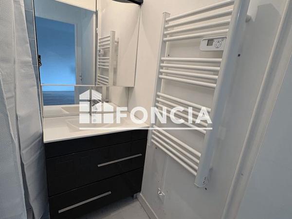 Location Appartement 2 pièces 36.5 m² - St Jacques De La Lande 35136