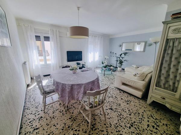 APPARTEMENT T4 SECTEUR COLLEGE SAINT-JEAN