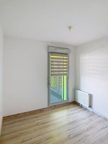 A vendre Angers, Appartement type 3. 2 chambres, terrasse et ascenseur plus parking en sous-sol.