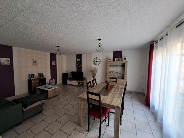 MAISON CENTRE VILLE DE LA FLECHE