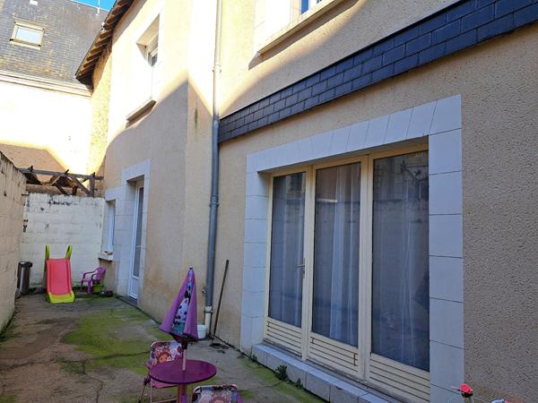 MAISON CENTRE VILLE DE LA FLECHE